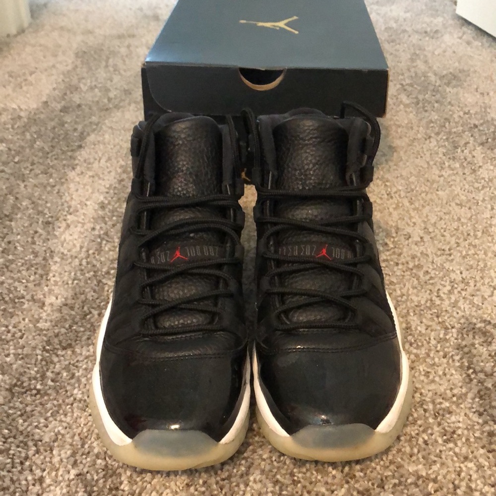 Air Jordan 11 Retro BG - Picture 2 of 3
